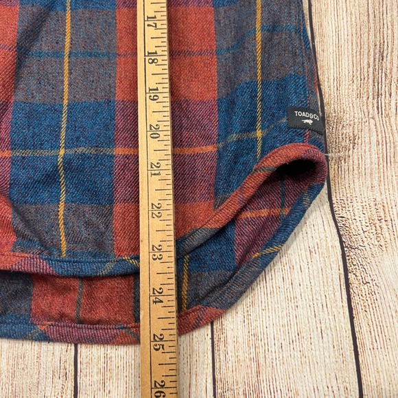 Toad&Co Women's Red Blue Plaid Recycled Flannel Quarter Zip Pullover Shirt - Picture 8 of 10